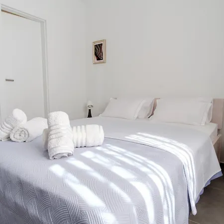 Guest house Complex 50 Meters To The Sea 3*