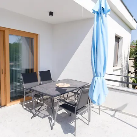 Complex 50 Meters To The Sea Pirovac