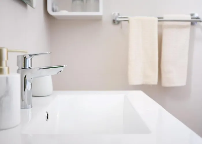 Affittacamere Complex 50 Meters To The Sea Pirovac