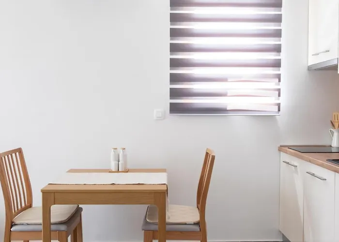 Complex 50 Meters To The Sea Pirovac