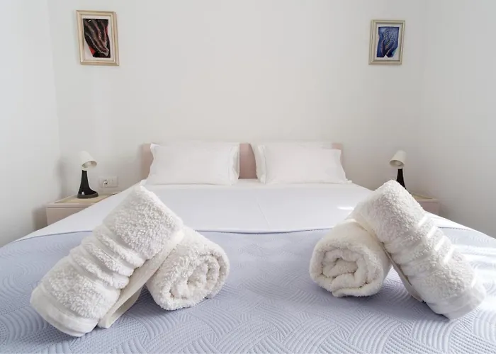 Affittacamere Complex 50 Meters To The Sea 3*